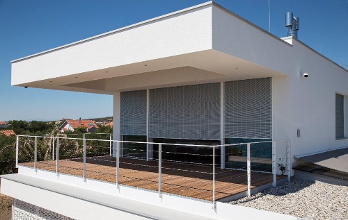 https://www.clauss-engineering.de/content/igal/20171011_villa-falak-bibinje_de_2-MO92IX-L-506.jpg